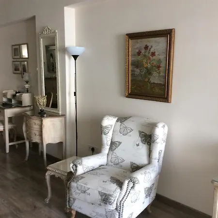 The * نيقوسيا